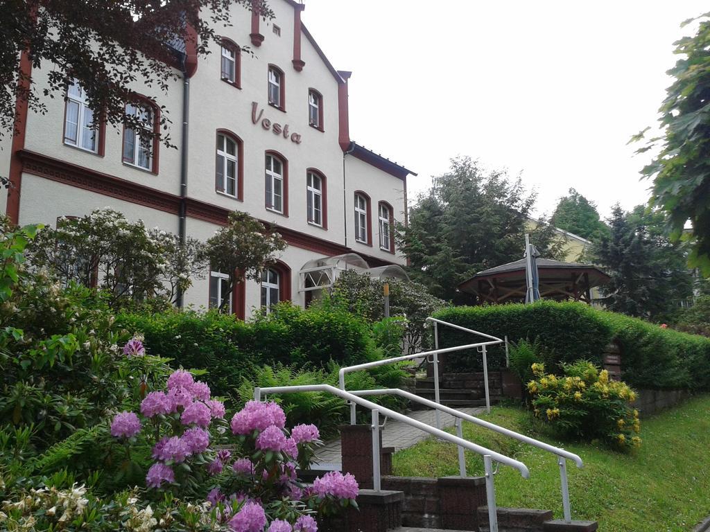 Hotel - Pension Vesta Bad Elster Ngoại thất bức ảnh