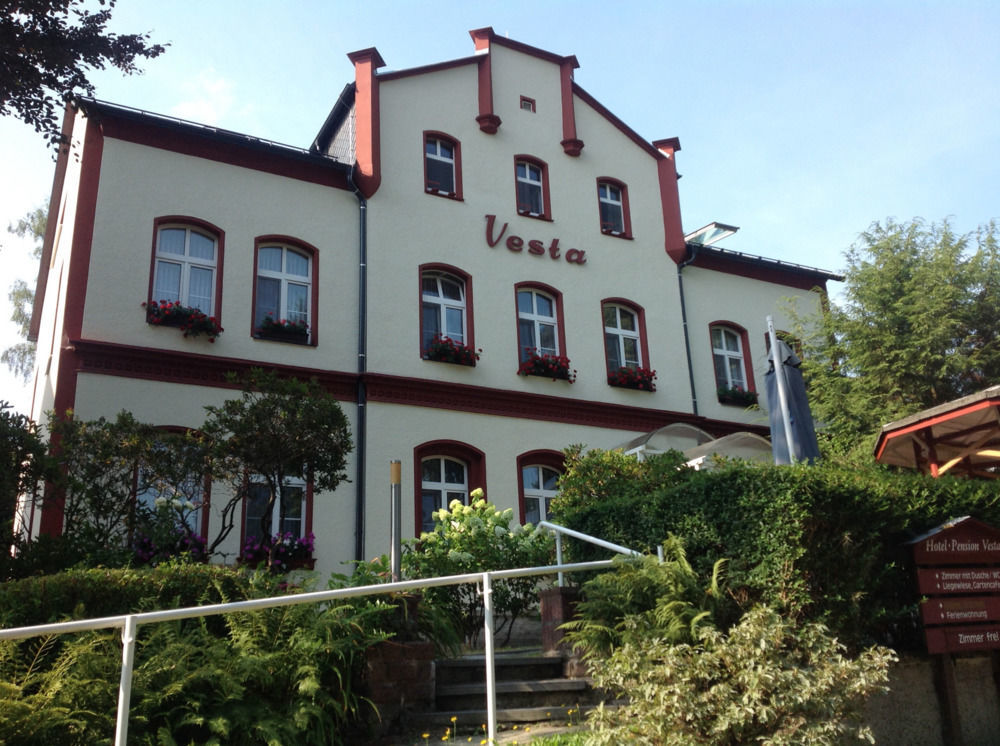 Hotel - Pension Vesta Bad Elster Ngoại thất bức ảnh