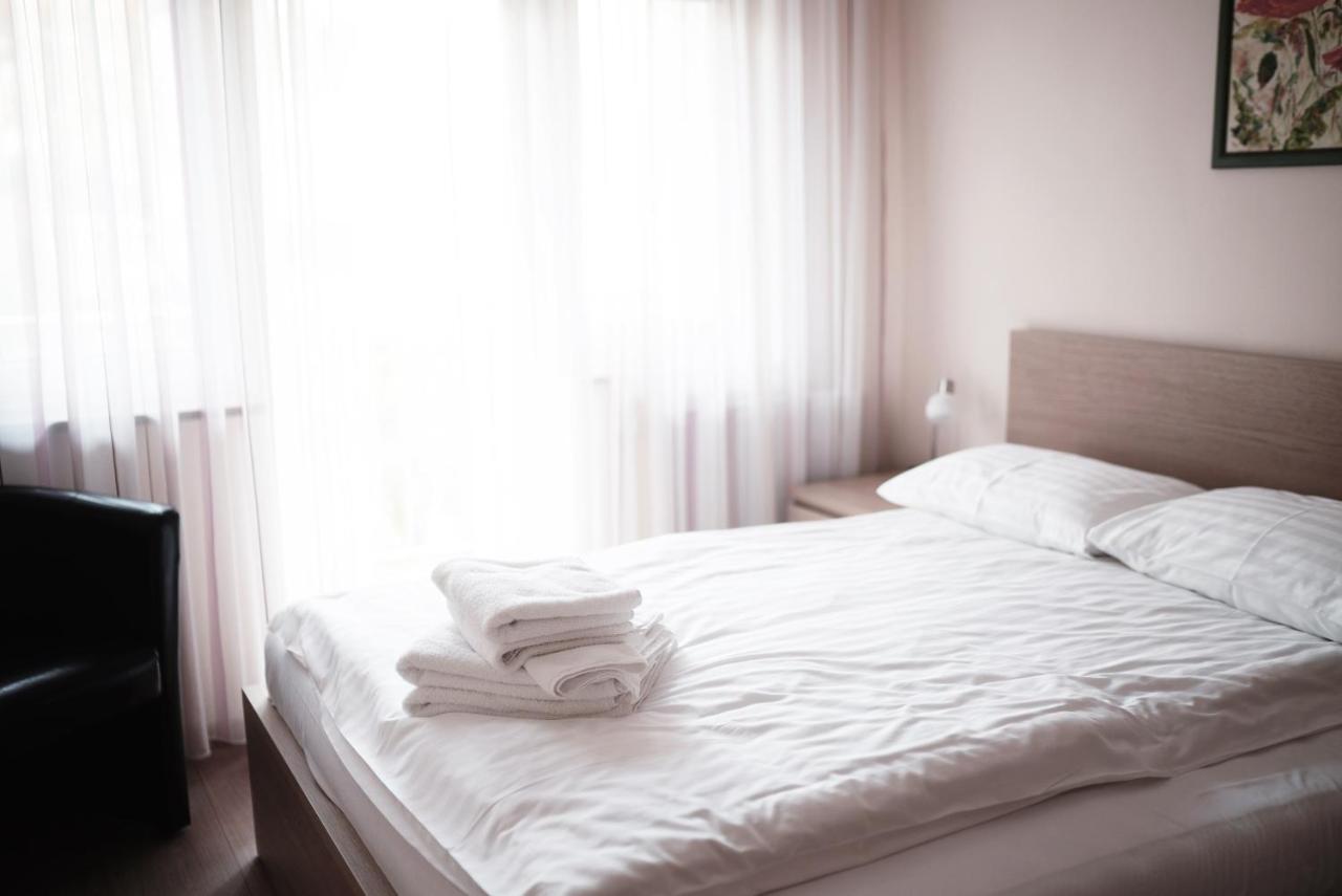 Hotel - Pension Vesta Bad Elster Ngoại thất bức ảnh