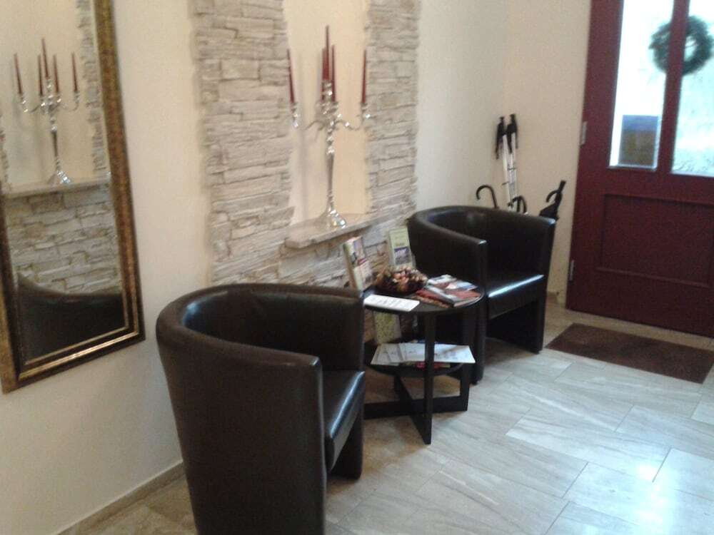 Hotel - Pension Vesta Bad Elster Ngoại thất bức ảnh